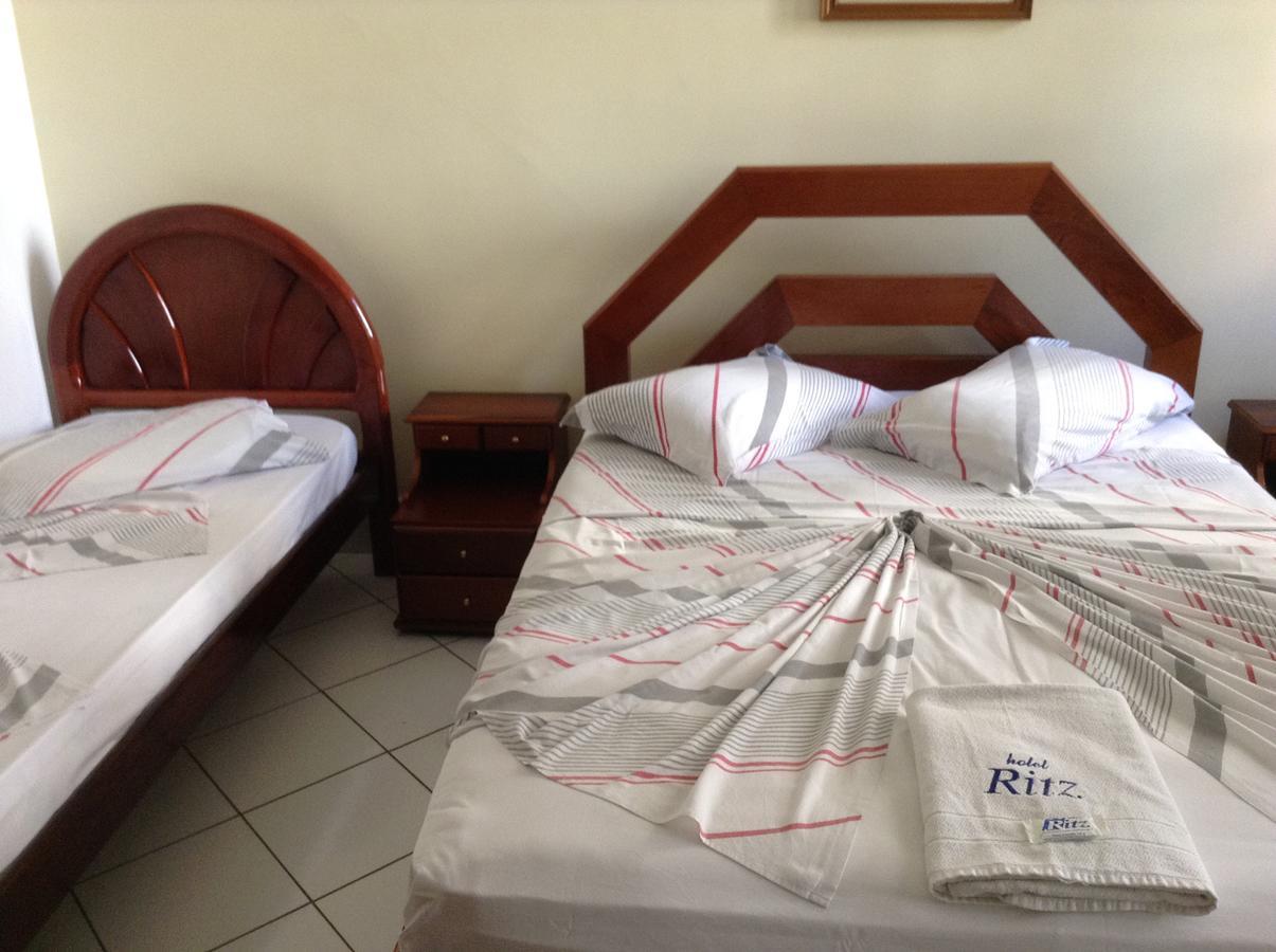 Ritz Hotel Santos  Kültér fotó