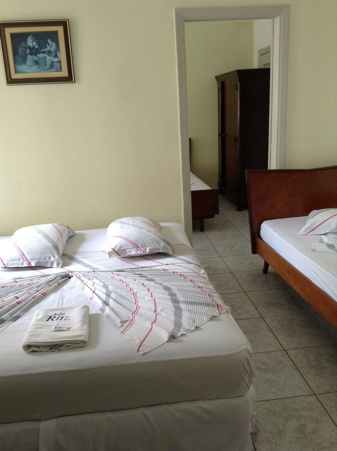 Ritz Hotel Santos  Kültér fotó